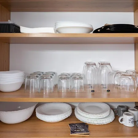 New Modern & Cozy With Free Private Parking And Ev Charging Station Apartment Varna