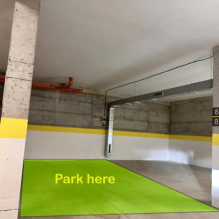דירה New Modern & Cozy With Free Private Parking And Ev Charging Station *