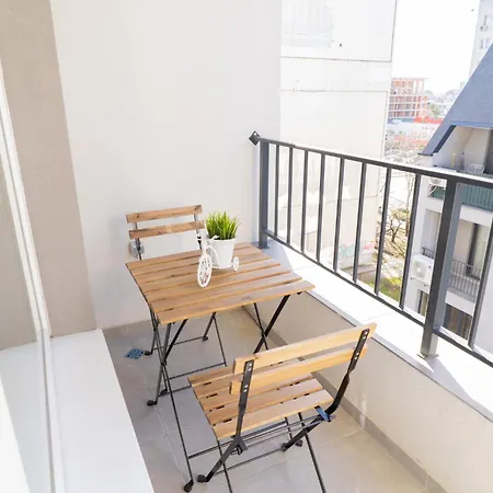 New Modern & Cozy With Free Private Parking And Ev Charging Station * Varna