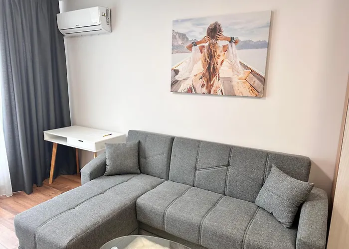 Apartament New Modern & Cozy With Free Private Parking And Ev Charging Station *